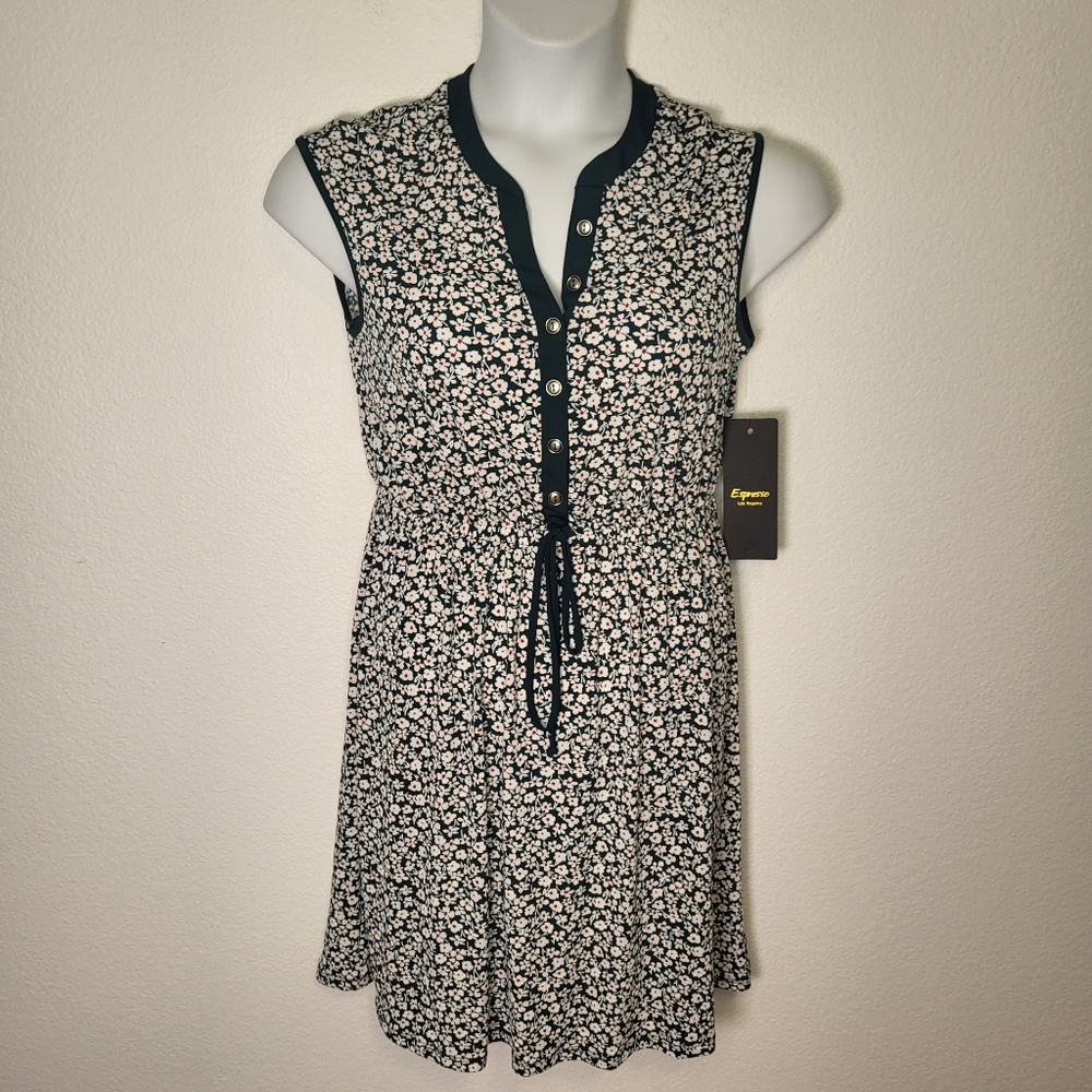 NWT Espresso Floral Button Front Sleeveless Dress size Medium